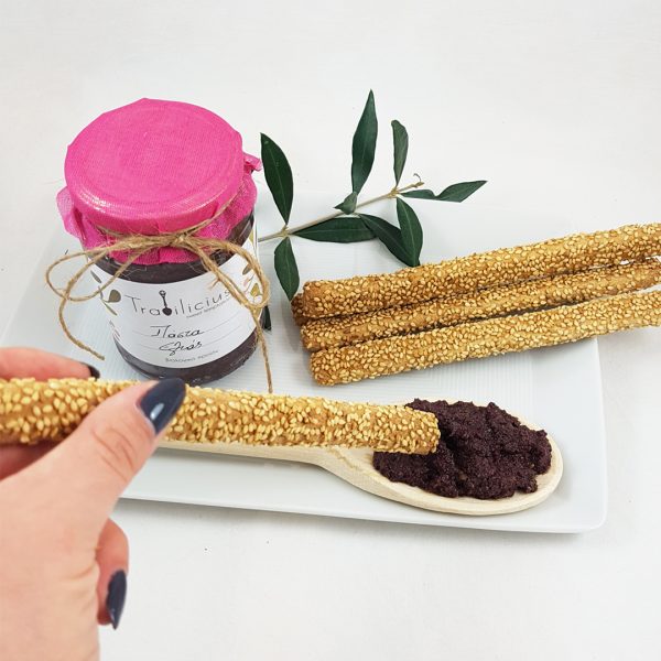 Σπιτική Πάστα Ελιάς 500 gr