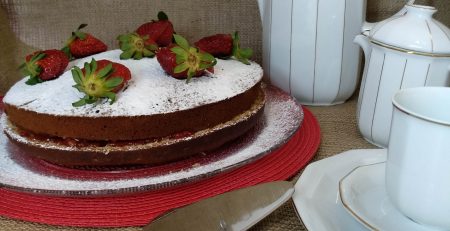 ΚΕΙΚ ΜΕ ΜΑΡΜΕΛΑΔΑ ΦΡΑΟΥΛΑ