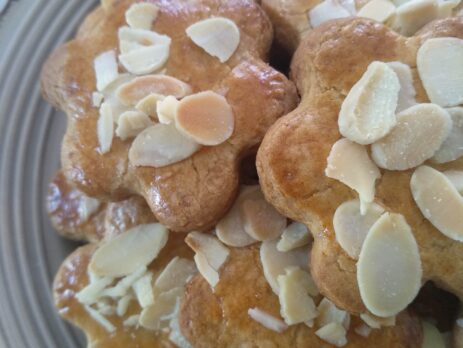 ΜΠΙΣΚΟΤΑ ΑΜΥΓΔΑΛΟΥ