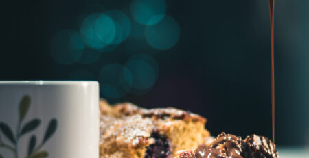 ΚΕΙΚ ΜΕ ΒΑΤΟΜΟΥΡΑ