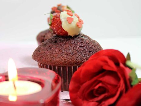 RED VELVET CUPCAKES